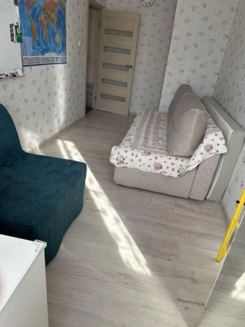 Купить двухкомнатную квартиру на вторичке у метро Молодежная в Москве. Вариант № 1278095, 1, площадь -  квм, цена 13500000 рублей