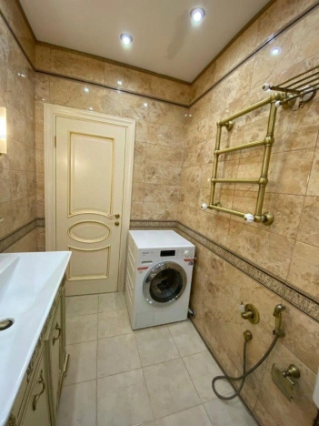 Купить трехкомнатную квартиру в Микрорайоне Новые Химки, Химки в Химках. Вариант № 9219588, 14, площадь -  квм, цена 24000000 рублей