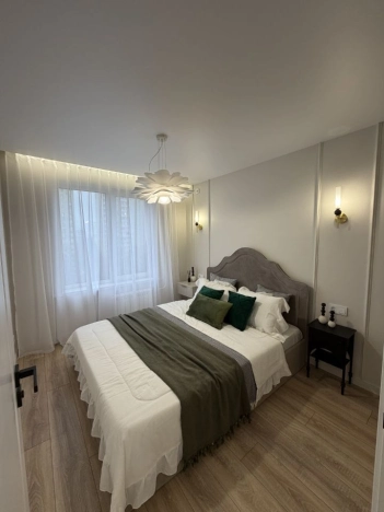 Купить двухкомнатную квартиру на улице Рождественская в Москве. Вариант № 10839834, 1, площадь -  квм, цена 16700000 рублей