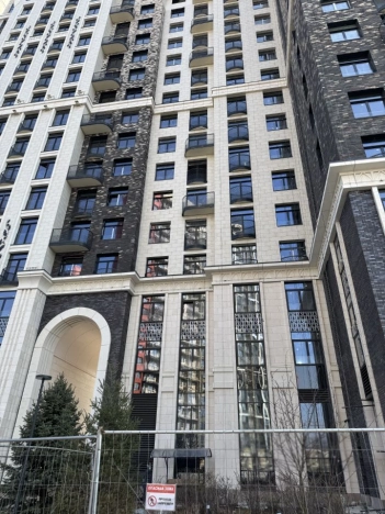 Купить квартиру в Москве. Вариант № 2379916, 17, площадь -  квм, цена 39100000.0000 рублей