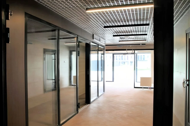 Купить квартиру в Москве. Вариант № 10509663, 3, площадь -  квм, цена 72000000 рублей