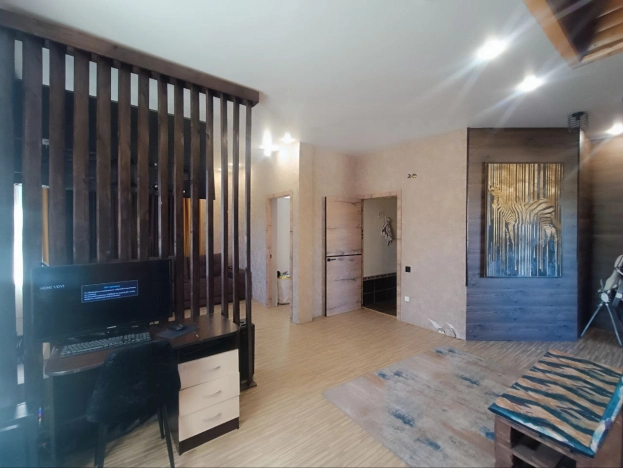 Купить дом в Улан-Удэ. Вариант № 5821346, 2, площадь -  квм, цена 10000000 рублей