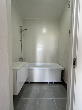 Купить двухкомнатную квартиру у метро Девяткино в Санкт-Петербурге. Вариант № 2563295, 7, площадь -  квм, цена 7700000 рублей