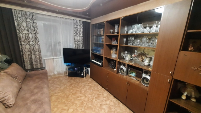 . Вариант № 4987, 0, площадь - 44 квм, цена 3200000.0000 рублей
