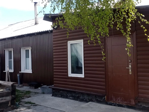 Купить дом в районе Калининский в Новосибирске. Вариант № 54790, 21, площадь -  квм, цена 2610000 рублей