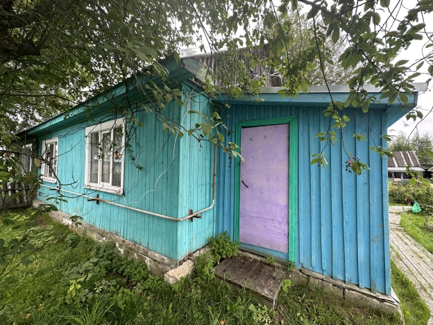 Купить трехкомнатную квартиру в Республике Коми. Вариант № 53770, 10, площадь -  квм, цена 650000 рублей