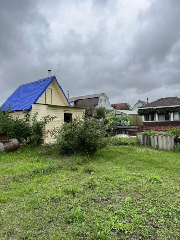 Купить дом на улице Сиреневая в Тюменской области. Вариант № 57642, 16, площадь -  квм, цена 900000 рублей