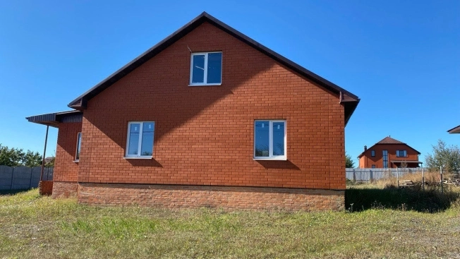 Купить дом на улице Везельская в Белгороде. Вариант № 5922371, 5, площадь -  квм, цена 3900000 рублей