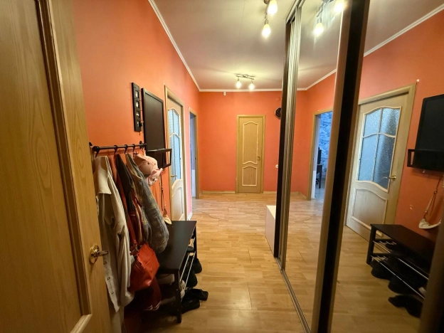 Купить квартиру на улице Красноармейская в Чите. Вариант № 2870793, 6, площадь -  квм, цена 13200000 рублей