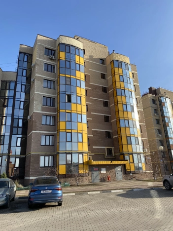 Купить двухкомнатную квартиру в Микрорайоне Юго-Восточный в Белгороде. Вариант № 25031, 8, площадь -  квм, цена 6100000 рублей