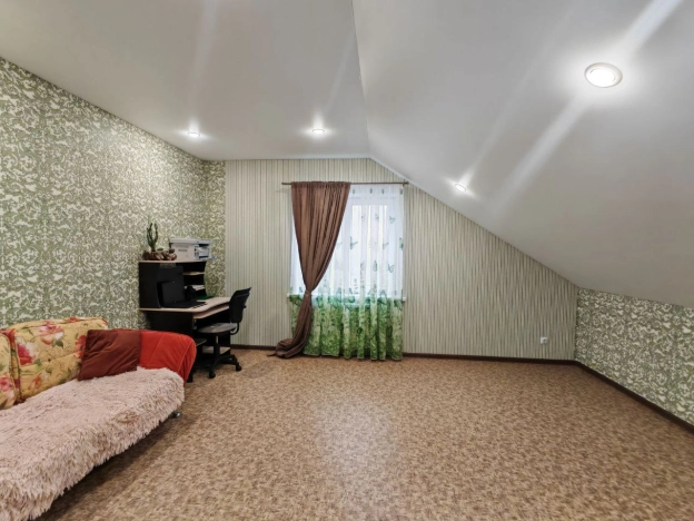 Купить дом в Строителе. Вариант № 10770753, 17, площадь -  квм, цена 7400000 рублей