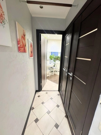 Купить квартиру в Москве. Вариант № 9228564, 4, площадь -  квм, цена 15000000 рублей