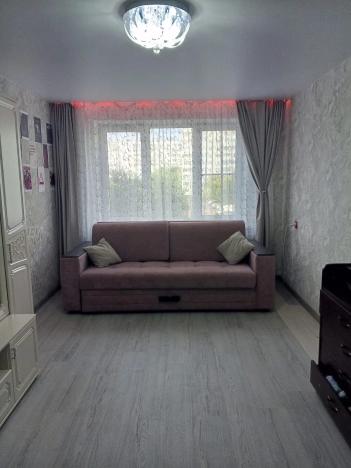 Купить трехкомнатную квартиру в Воронеже. Вариант № 5280473, 23, площадь -  квм, цена 4800000 рублей