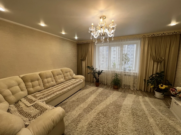 Купить трехкомнатную квартиру в Республике Татарстан (татарстан). Вариант № 27109, 9, площадь -  квм, цена 8500000 рублей