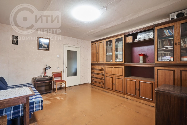 Купить трехкомнатную квартиру в Воронеже. Вариант № 2006641, 4, площадь -  квм, цена 4700000 рублей