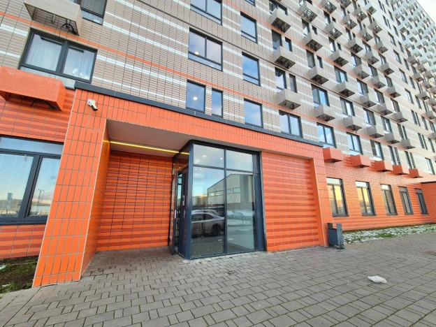 Купить трехкомнатную квартиру на улице Ленинский проспект в Москве. Вариант № 9641021, 33, площадь -  квм, цена 14090000 рублей