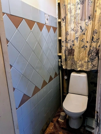 Купить квартиру на улице Гагарина в Краснодаре. Вариант № 15001, 6, площадь -  квм, цена 4330000 рублей