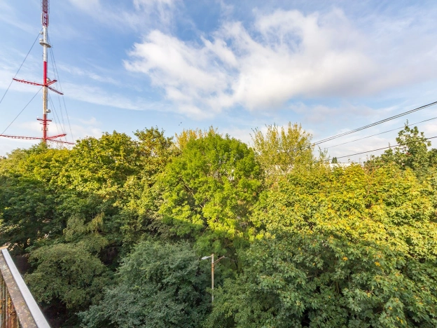 Купить квартиру на улице Советский проспект в Калининграде. Вариант № 13325, 17, площадь -  квм, цена 5650000 рублей