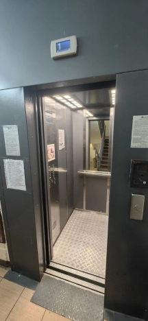 Купить квартиру в Москве. Вариант № 9893084, 25, площадь -  квм, цена 20400000 рублей