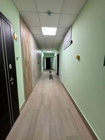 Купить трехкомнатную квартиру в Тульской области. Вариант № 26681, 24, площадь -  квм, цена 15200000 рублей