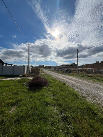 Купить земельный участок в Республике Крым. Вариант № 5457401, 6, площадь -  квм, цена 3550000 рублей