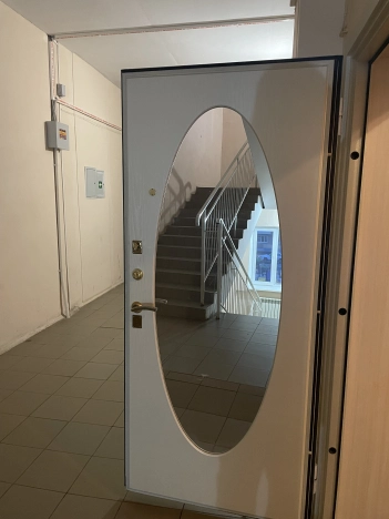 Купить двухкомнатную квартиру в Октябрьском. Вариант № 7078, 21, площадь -  квм, цена 4300000 рублей