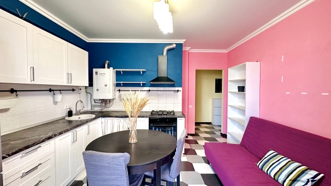 Купить однокомнатную квартиру на улице Войсковая в Краснодаре. Вариант № 44702, 0, площадь -  квм, цена 4300000 рублей