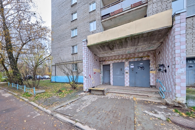 Купить трехкомнатную квартиру на улице Касимовское шоссе в Рязани. Вариант № 1271183, 14, площадь -  квм, цена 3890000 рублей