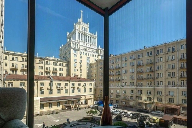 Купить квартиру в Москве. Вариант № 8918359, 18, площадь - квм, цена 48000000 рублей