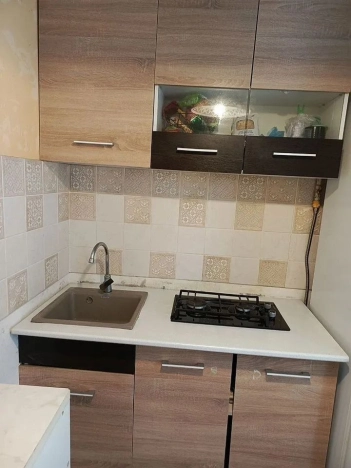 Купить квартиру на вторичке в районе Царицыно в Москве. Вариант № 7668809, 5, площадь -  квм, цена 13700000 рублей