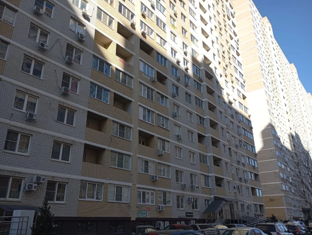 Купить квартиру на улице Заполярная в Краснодаре. Вариант № 23816, 3, площадь - квм, цена 4090000.0000 рублей