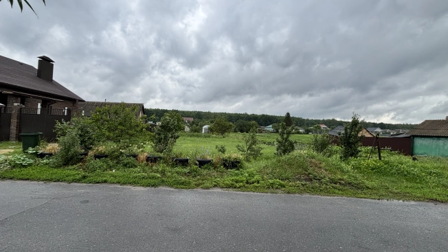 Купить земельный участок в районе Центральный в Старом Осколе. Вариант № 42842, 2, площадь -  квм, цена 1100000 рублей