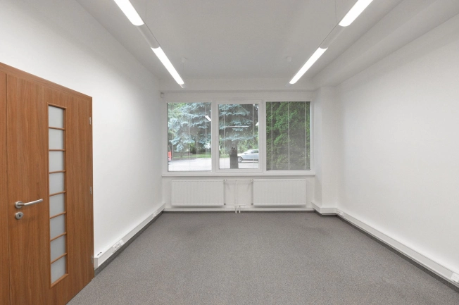 Снять коммерческую недвижимость в Стерлитамаке. Вариант № 3527, 2, площадь -  квм, цена 28000 рублей