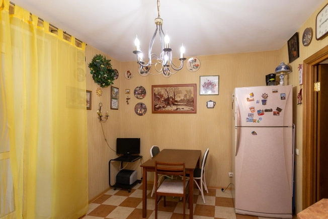 Купить двухкомнатную квартиру на вторичке на улице Центральная в Владимирской области. Вариант № 10434243, 4, площадь -  квм, цена 8500000 рублей