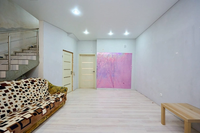 Купить таунхаус в Краснодаре. Вариант № 5328491, 6, площадь -  квм, цена 7890000 рублей