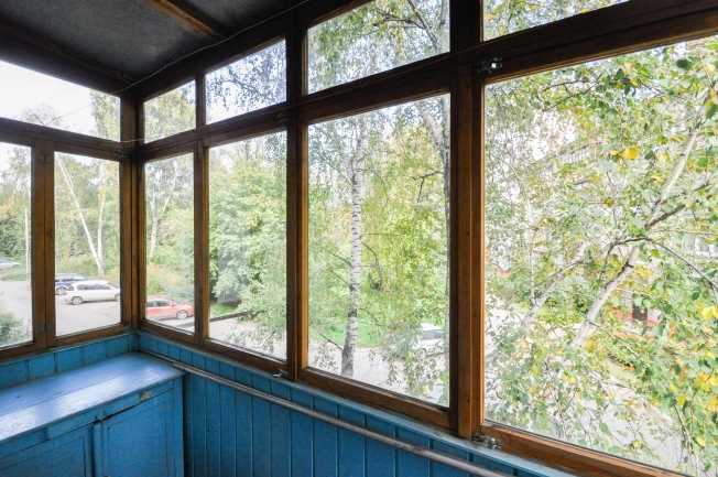 Купить однокомнатную квартиру на вторичке у метро Золотая нива в Новосибирске. Вариант № 2527060, 12, площадь -  квм, цена 3150000 рублей