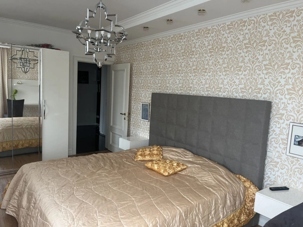 Купить квартиру в Москве. Вариант № 9656339, 5, площадь - квм, цена 17000000 рублей