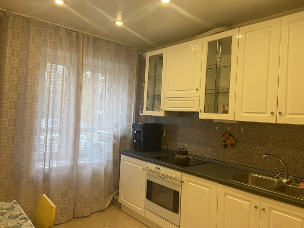 Купить квартиру в Москве. Вариант № 7737277, 1, площадь - квм, цена 29400000 рублей