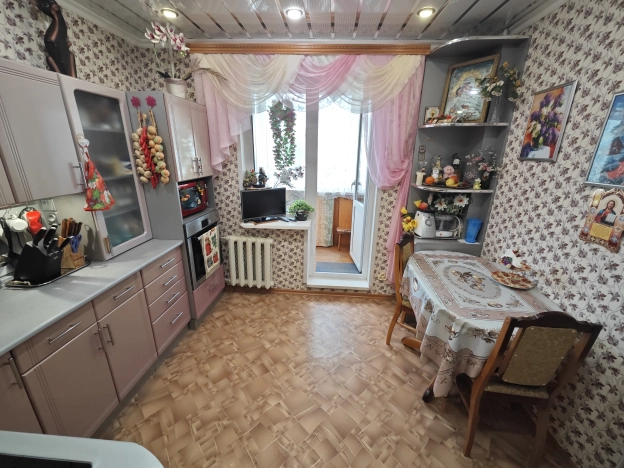 Купить квартиру на улице Энергетиков в Владимире. Вариант № 6066746, 3, площадь -  квм, цена 4900000 рублей