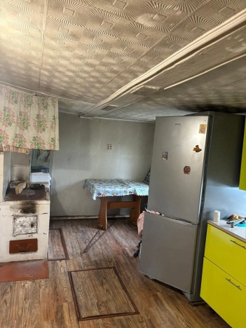 Купить дом на улице Набережная в Тюменской области. Вариант № 33545, 3, площадь -  квм, цена 1170000 рублей