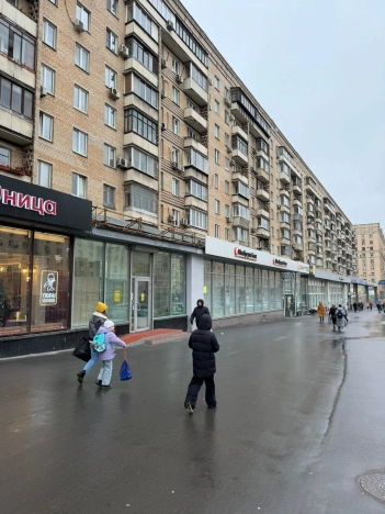 Снять коммерческую недвижимость в Москве. Вариант № 22712, 3, площадь -  квм, цена 300000.0000 рублей