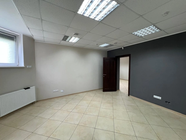 Купить коммерческую недвижимость свободного назначения в Калининграде. Вариант № 1194, 2, площадь -  квм, цена 4600000 рублей