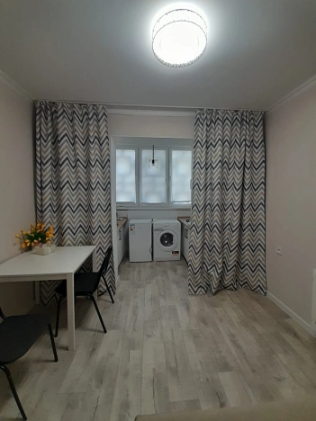 Купить трехкомнатную квартиру на улице 6-я Линия в Ростовской области. Вариант № 3948136, 21, площадь -  квм, цена 9600000 рублей