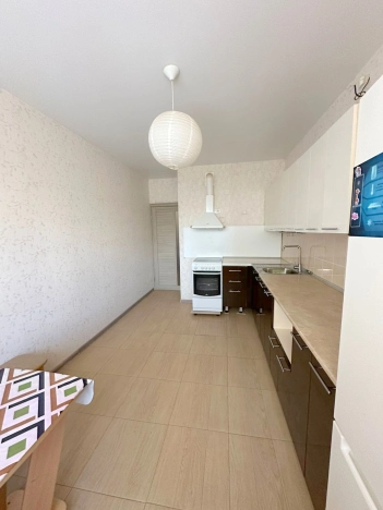 . Вариант № 5325501, 6, площадь - 42 квм, цена 6230000 рублей