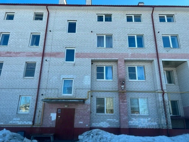 Купить двухкомнатную квартиру в Ленинградской области. Вариант № 28645, 5, площадь -  квм, цена 4000000 рублей