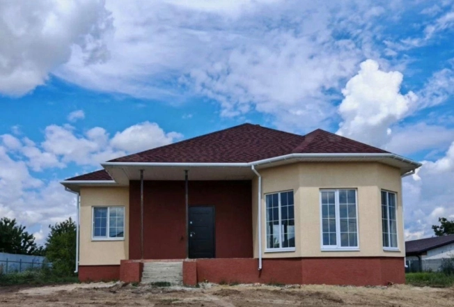 Купить дом в Белгороде. Вариант № 10230857, 3, площадь -  квм, цена 8700000 рублей