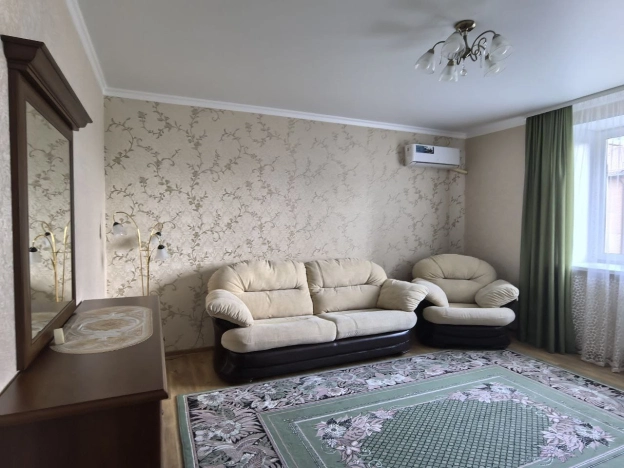 Снять квартиру в Тобольске. Вариант № 2626816, 17, площадь -  квм, цена 40000 рублей