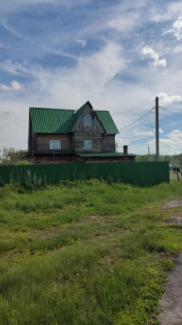 Купить дом на улице Набережная в Тюменской области. Вариант № 47853, 3, площадь -  квм, цена 3430000 рублей