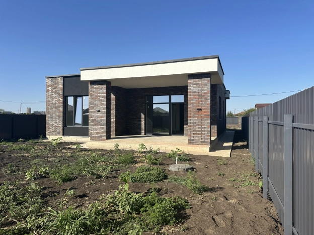 Купить дом на улице 1-й Становой проезд в Краснодаре. Вариант № 46967, 1, площадь -  квм, цена 14500000 рублей