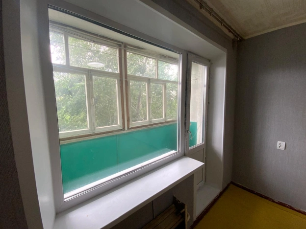 Купить однокомнатную квартиру в Омске. Вариант № 7972150, 2, площадь -  квм, цена 3250000 рублей